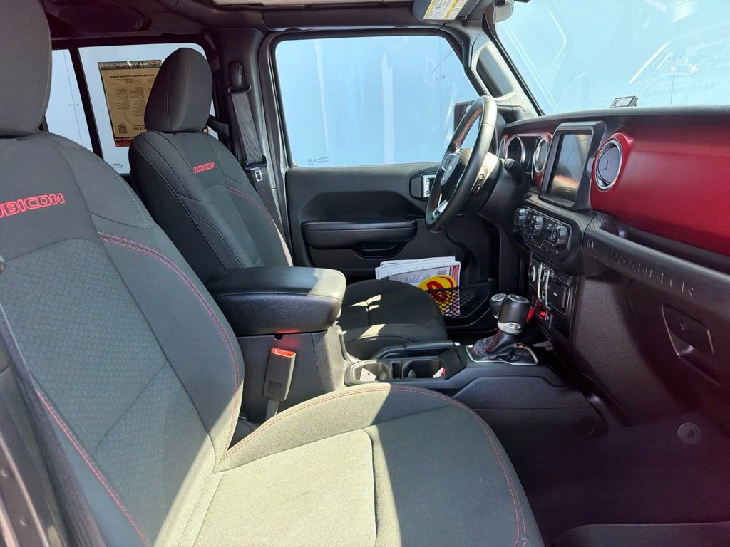 Used 2019 Jeep Wrangler Unlimited Rubicon AWD/4WD image 6