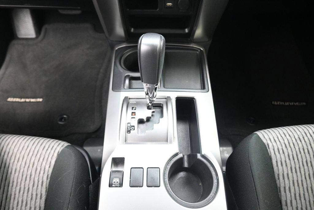 Used 2024 Toyota 4Runner SR5 RWD image 9