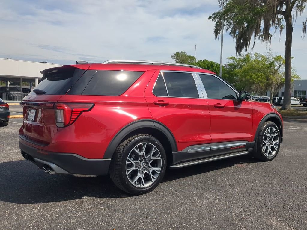 Used 2025 Ford Explorer Platinum w/ Ultimate Package image 4