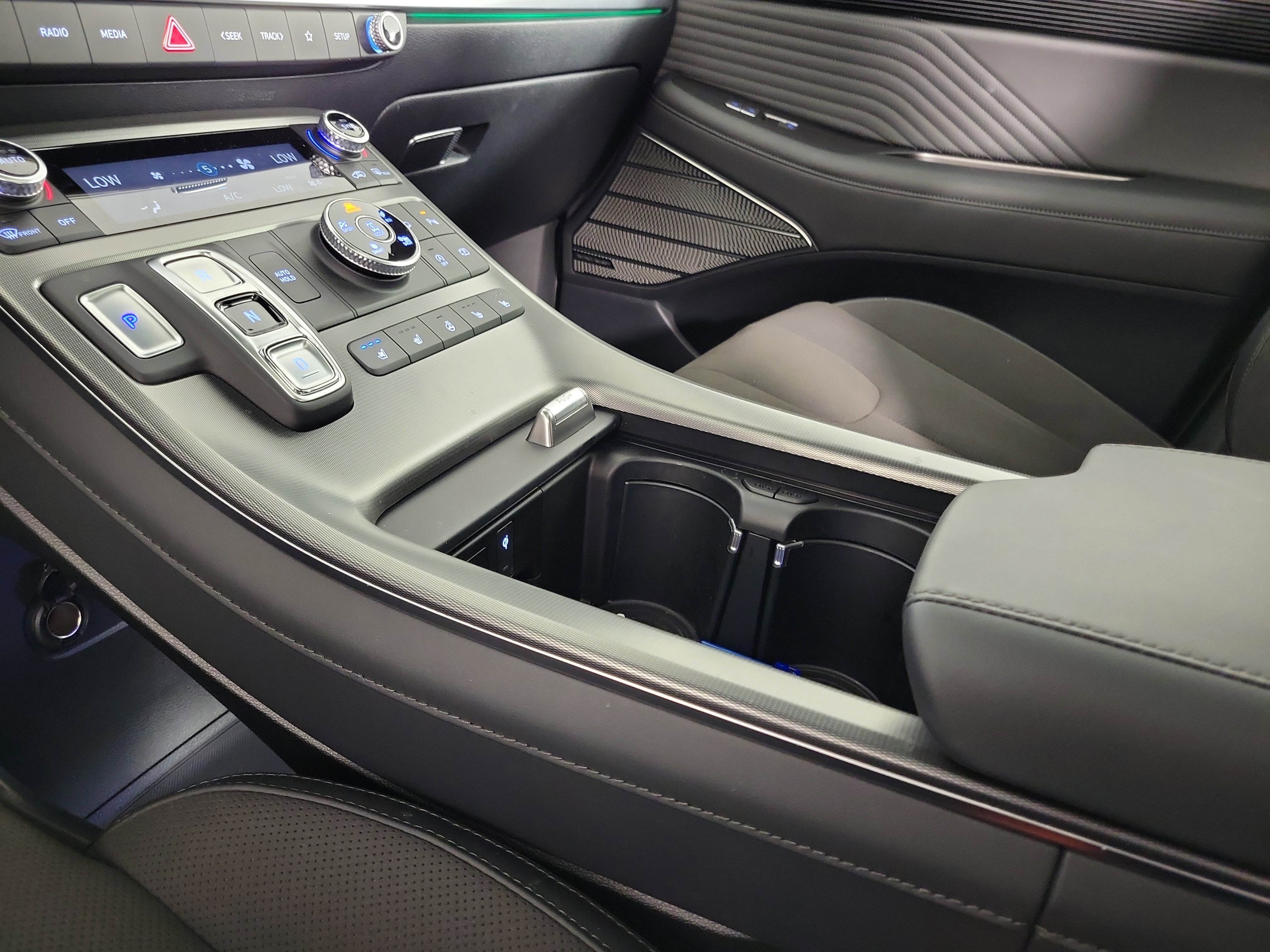 New 2025 Hyundai Palisade Calligraphy image 18