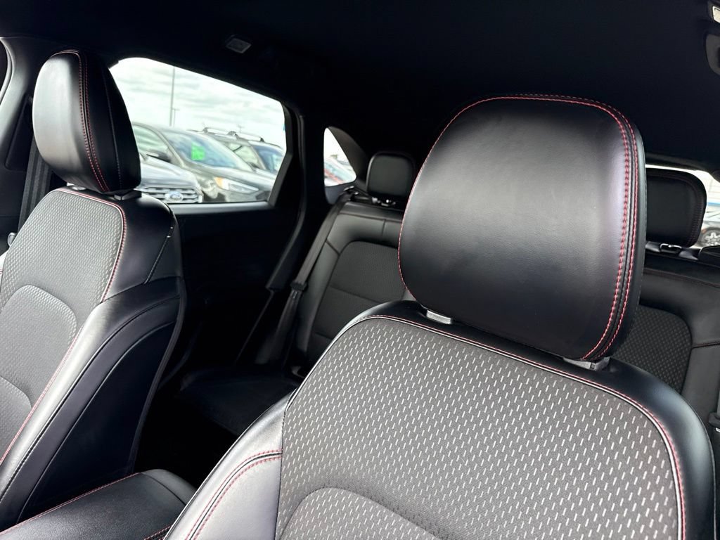 Used 2025 Ford Escape ST-Line w/ Tech Pack #1 AWD/4WD image 22