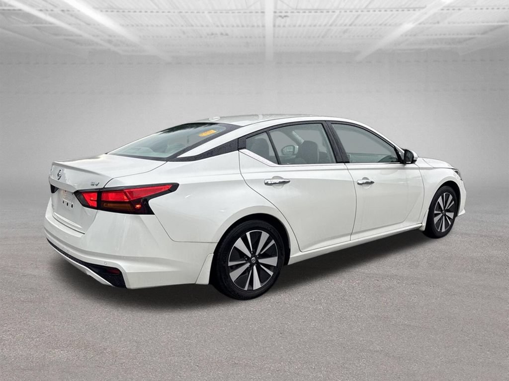 Used 2019 Nissan Altima 2.5 SV FWD image 3