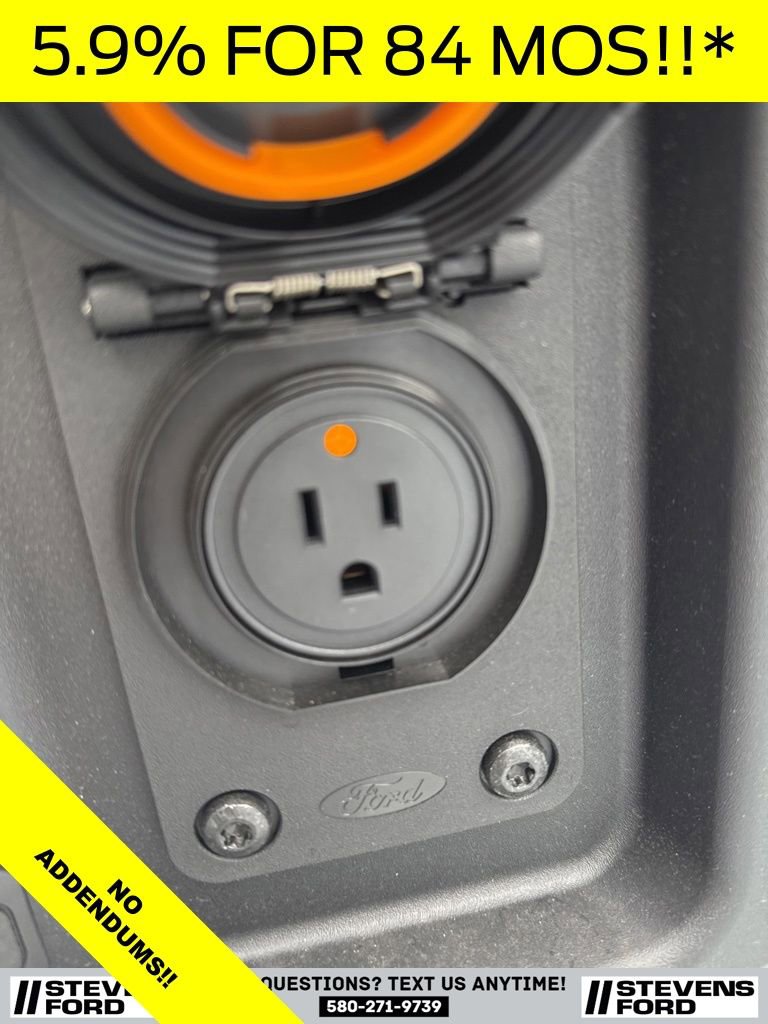 New 2025 Ford Maverick XLT w/ XLT Luxury Package image 16