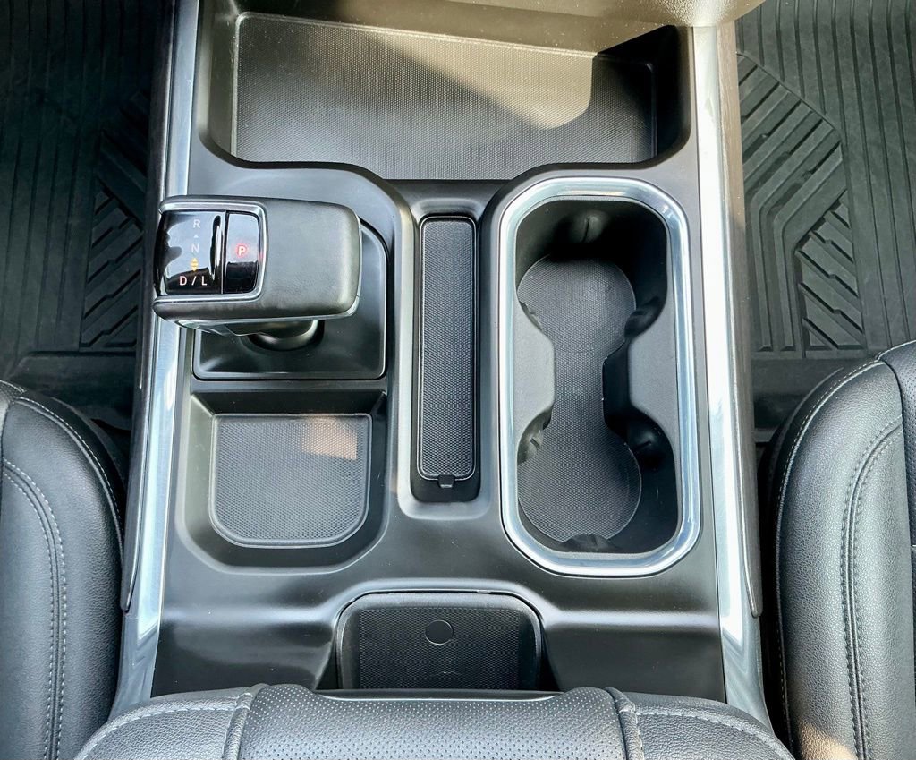 Used 2025 Chevrolet Silverado 1500 LTZ image 37