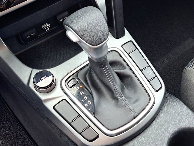 Used 2023 Kia Seltos LX image 16