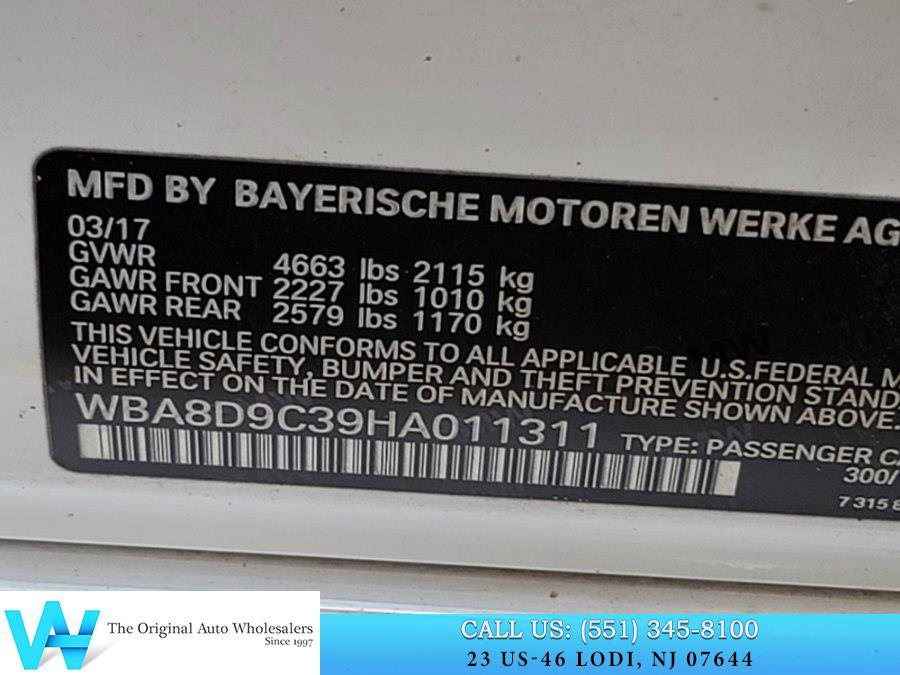 Used 2017 BMW 330i xDrive Sedan AWD/4WD image 24