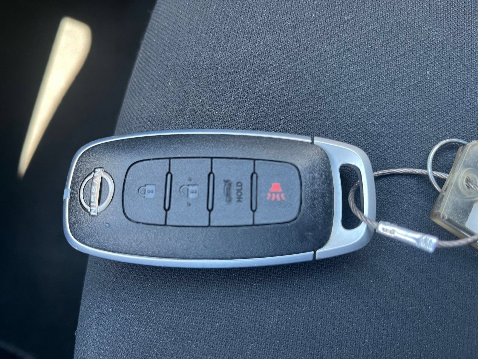 Used 2025 Nissan Sentra SV FWD image 18