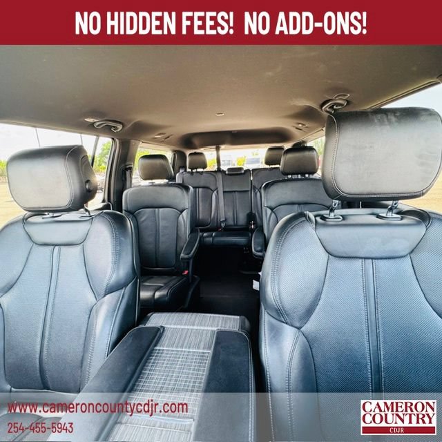 Used 2024 Jeep Wagoneer Series II AWD/4WD image 18