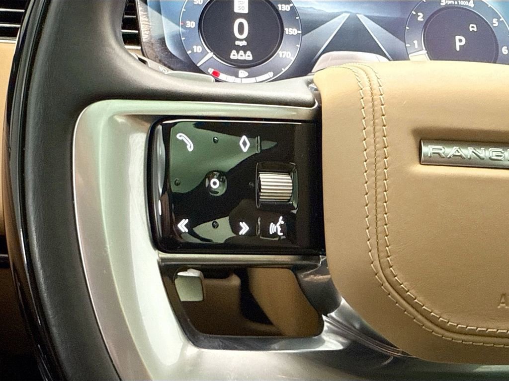 Used 2023 Land Rover Range Rover SE image 11
