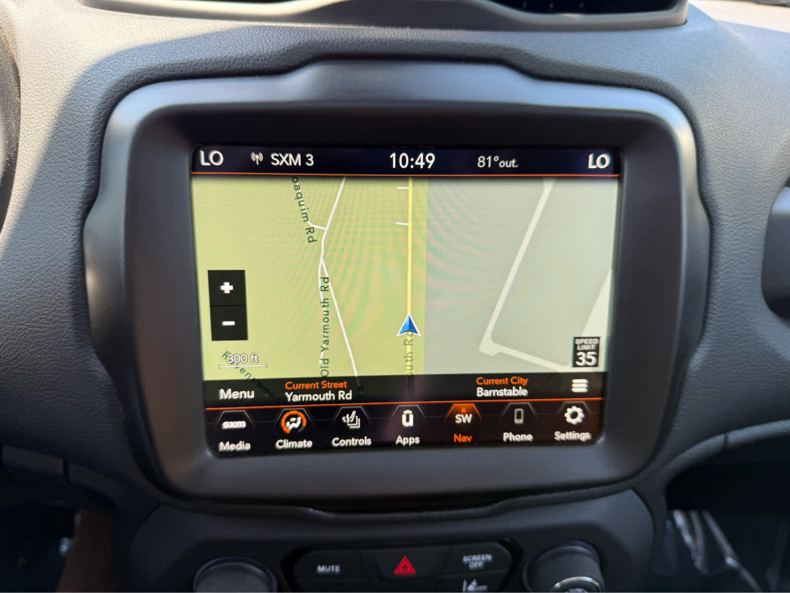 Used 2023 Jeep Renegade Altitude w/ Sun/Sound Group AWD/4WD image 21