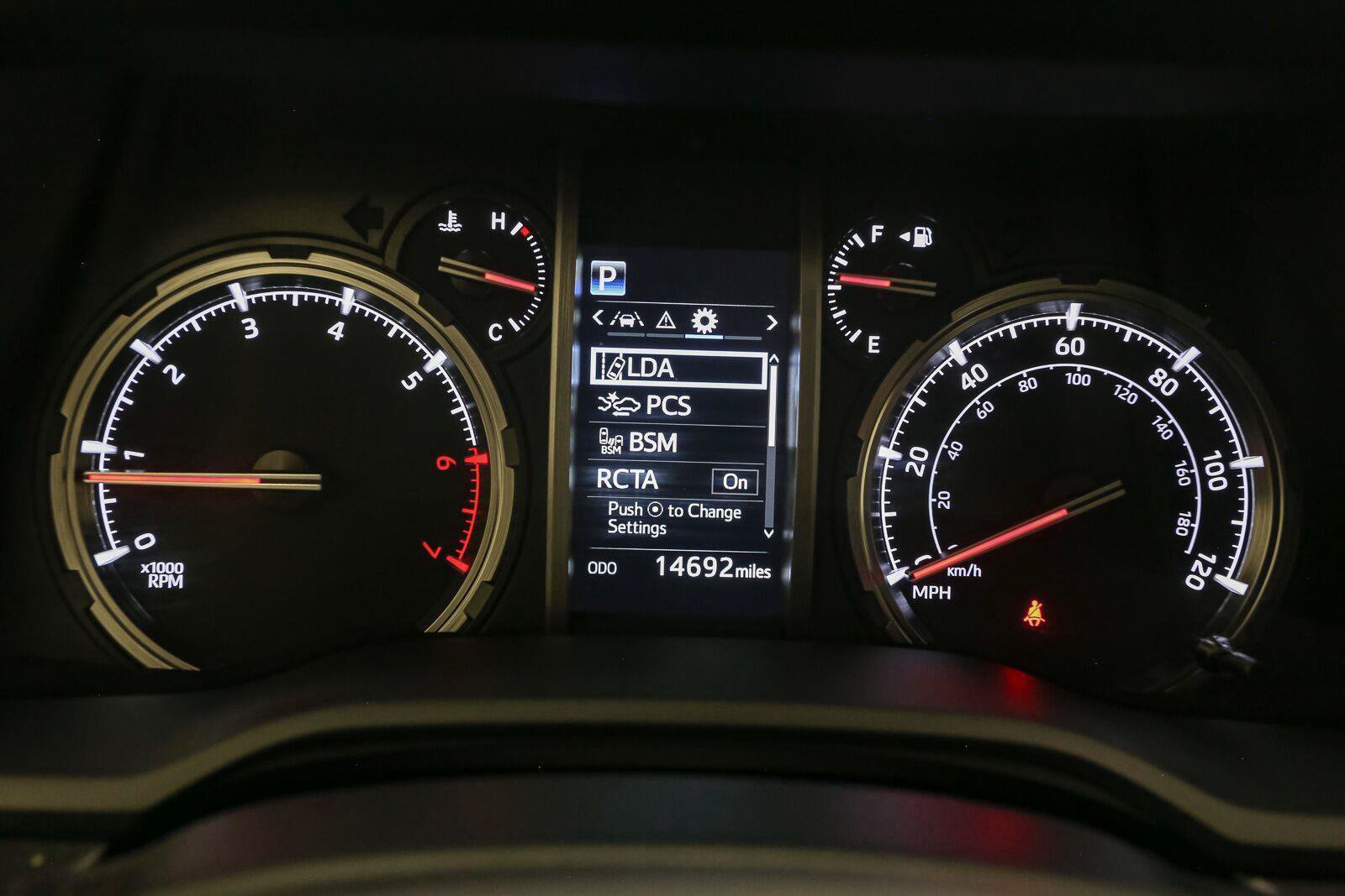 Used 2024 Toyota 4Runner TRD Off-Road Premium w/ Off Road Premium Plus Package AWD/4WD image 35