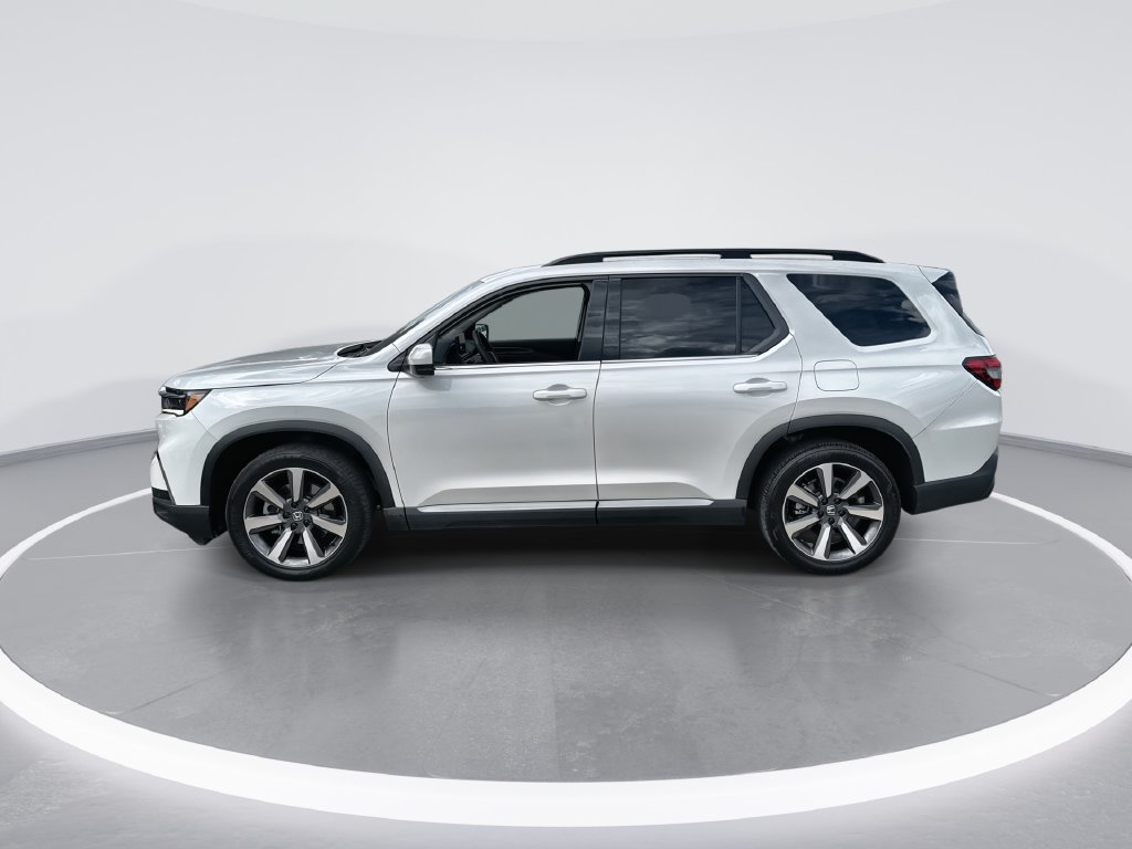 Used 2025 Honda Pilot Elite image 5
