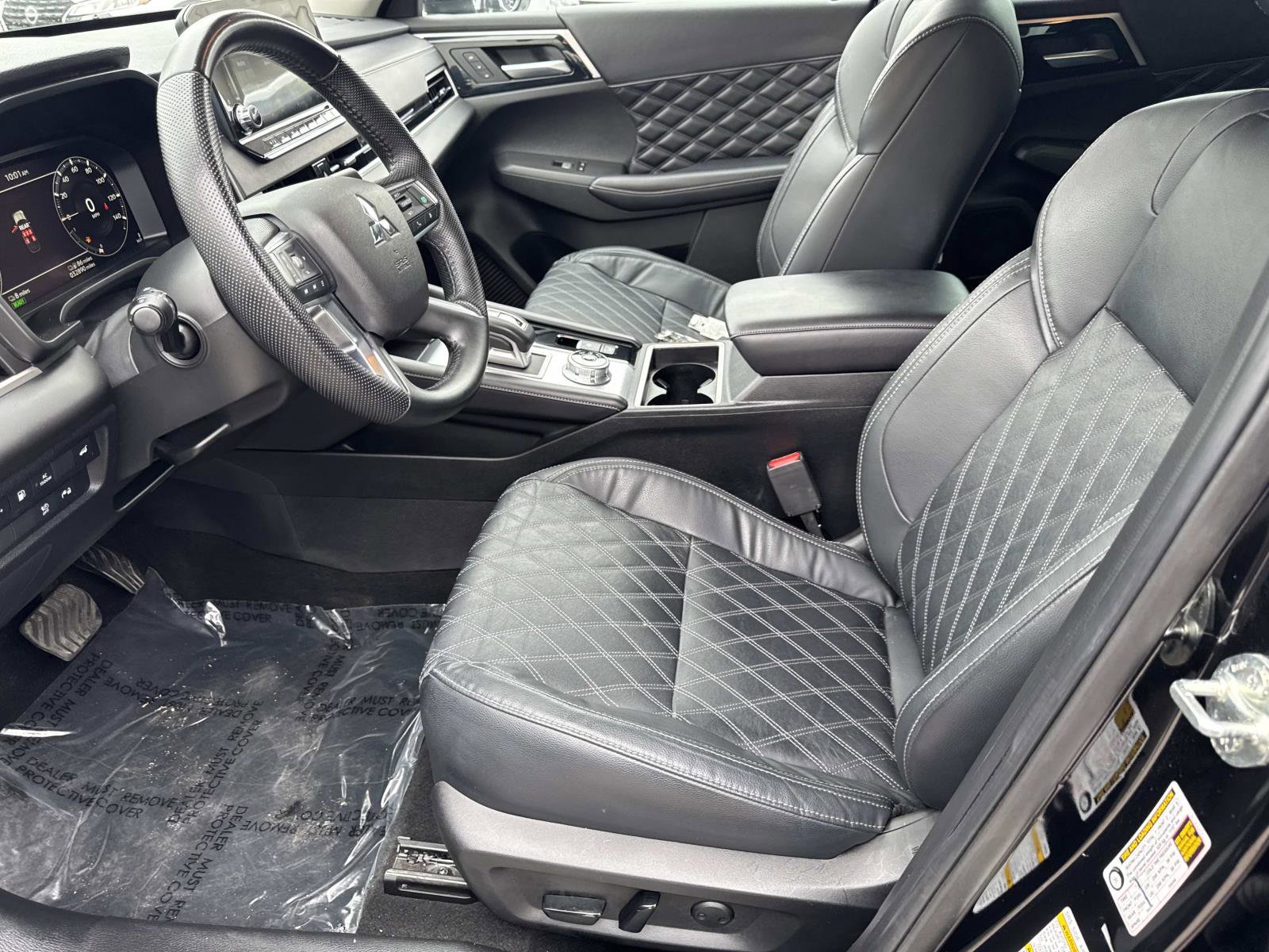 Used 2023 Mitsubishi Outlander SEL AWD/4WD image 15