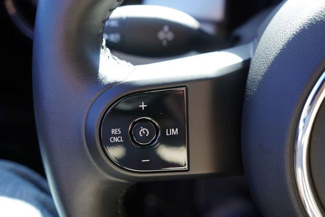 Used 2023 MINI Cooper SE image 29