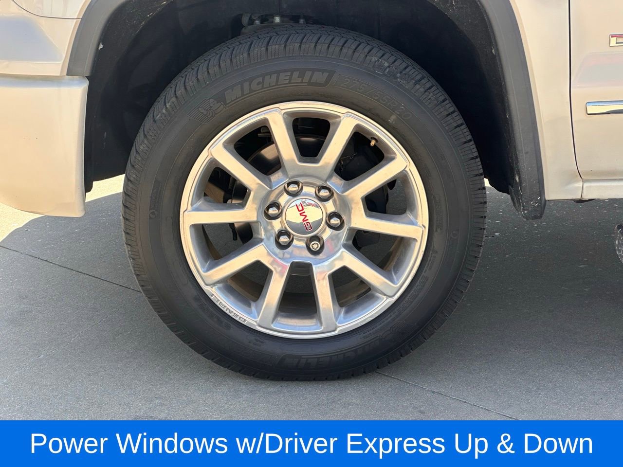 Used 2015 GMC Sierra 1500 Denali w/ Driver Alert Package image 9