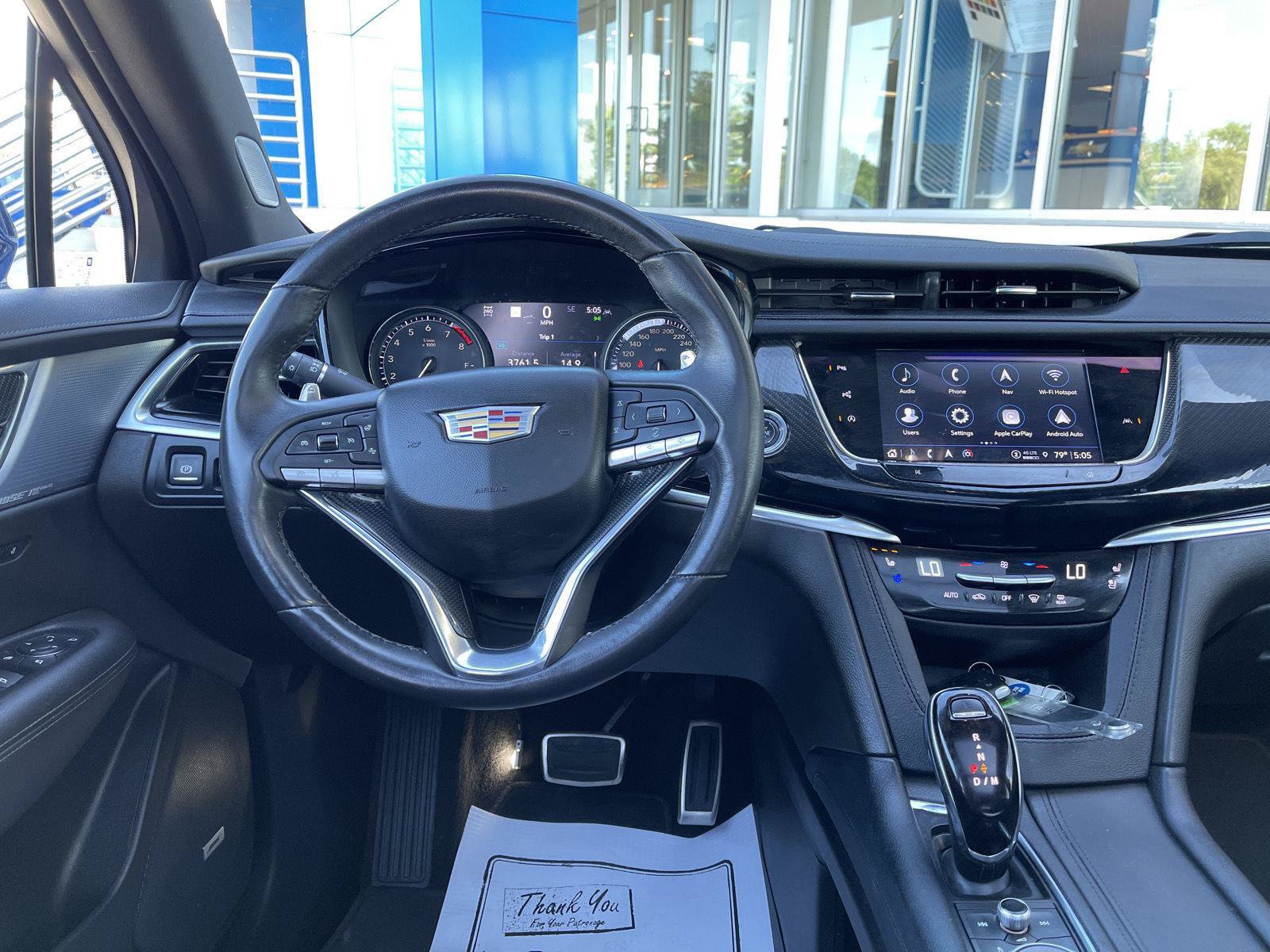 Used 2024 Cadillac XT6 Sport w/ Technology Package AWD/4WD image 19