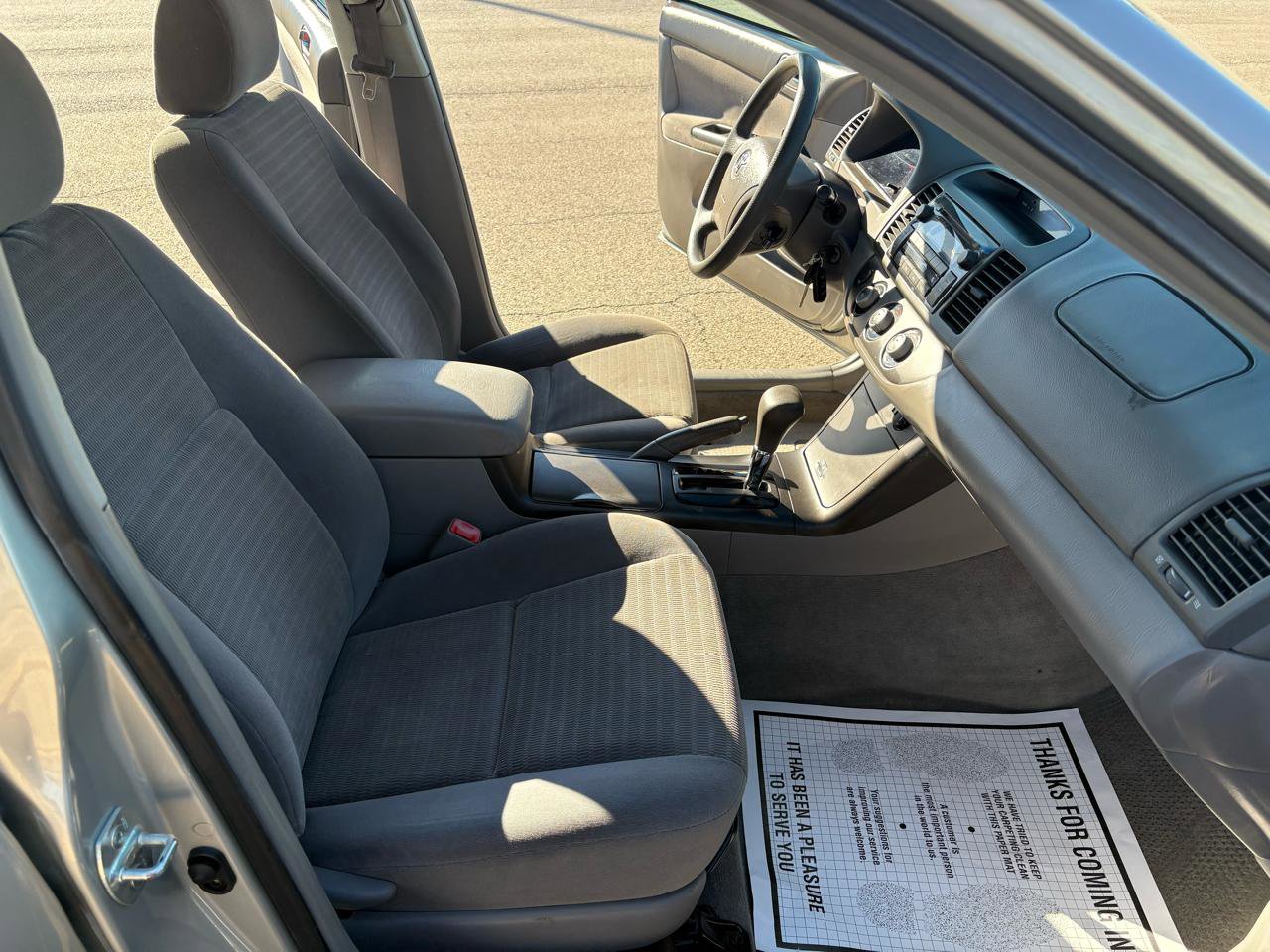 Used 2006 Toyota Camry LE FWD image 16