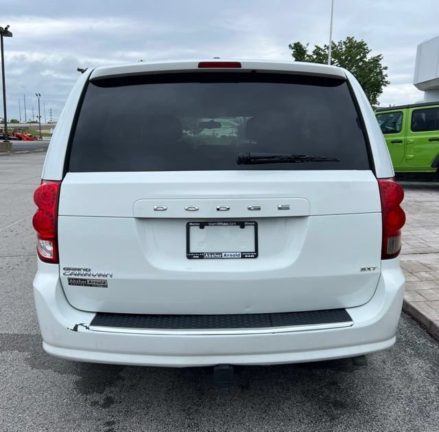 Used 2015 Dodge Grand Caravan SXT w/ UConnect Hands-Free Group FWD image 7