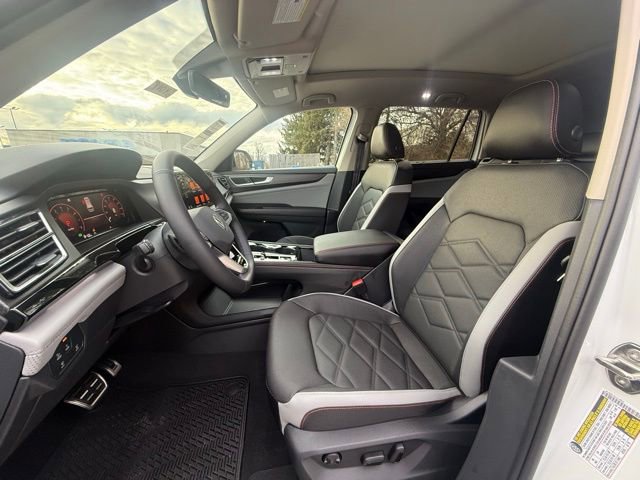 New 2026 Volkswagen Atlas Peak Edition image 11