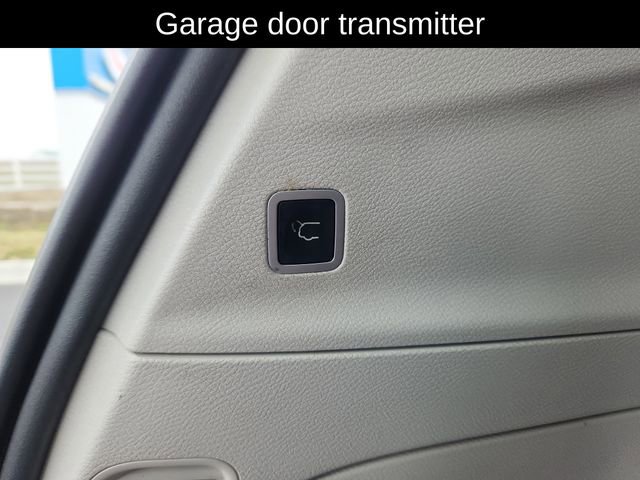 Used 2018 Chrysler Pacifica Touring Plus image 33