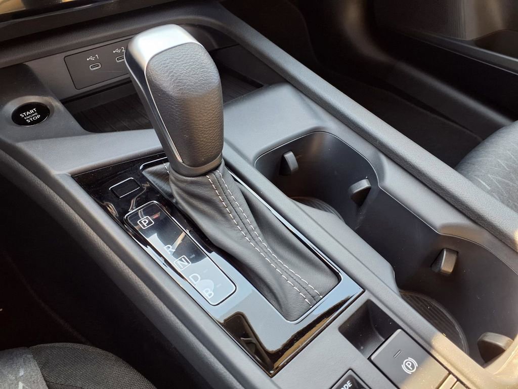 New 2026 Nissan Sentra SV w/ Floor Mat Package FWD image 15