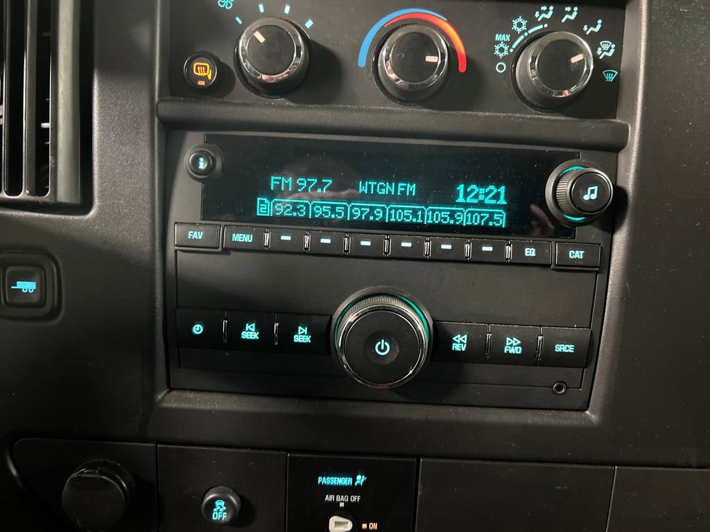 Used 2024 GMC Savana 2500 w/ Driver Convenience Package image 16