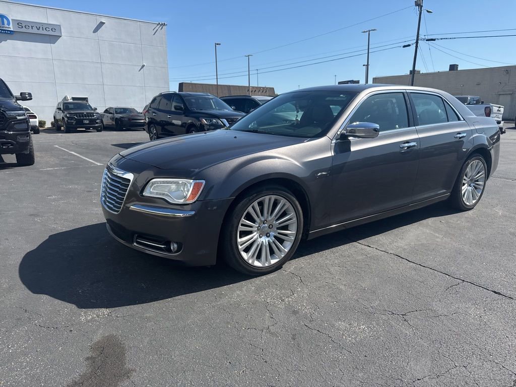 Used 2014 Chrysler 300 C image 13