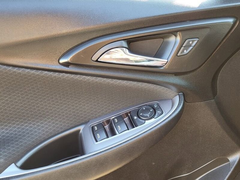 Used 2022 Chevrolet Malibu RS w/ LPO, Convenience Package 2 image 25