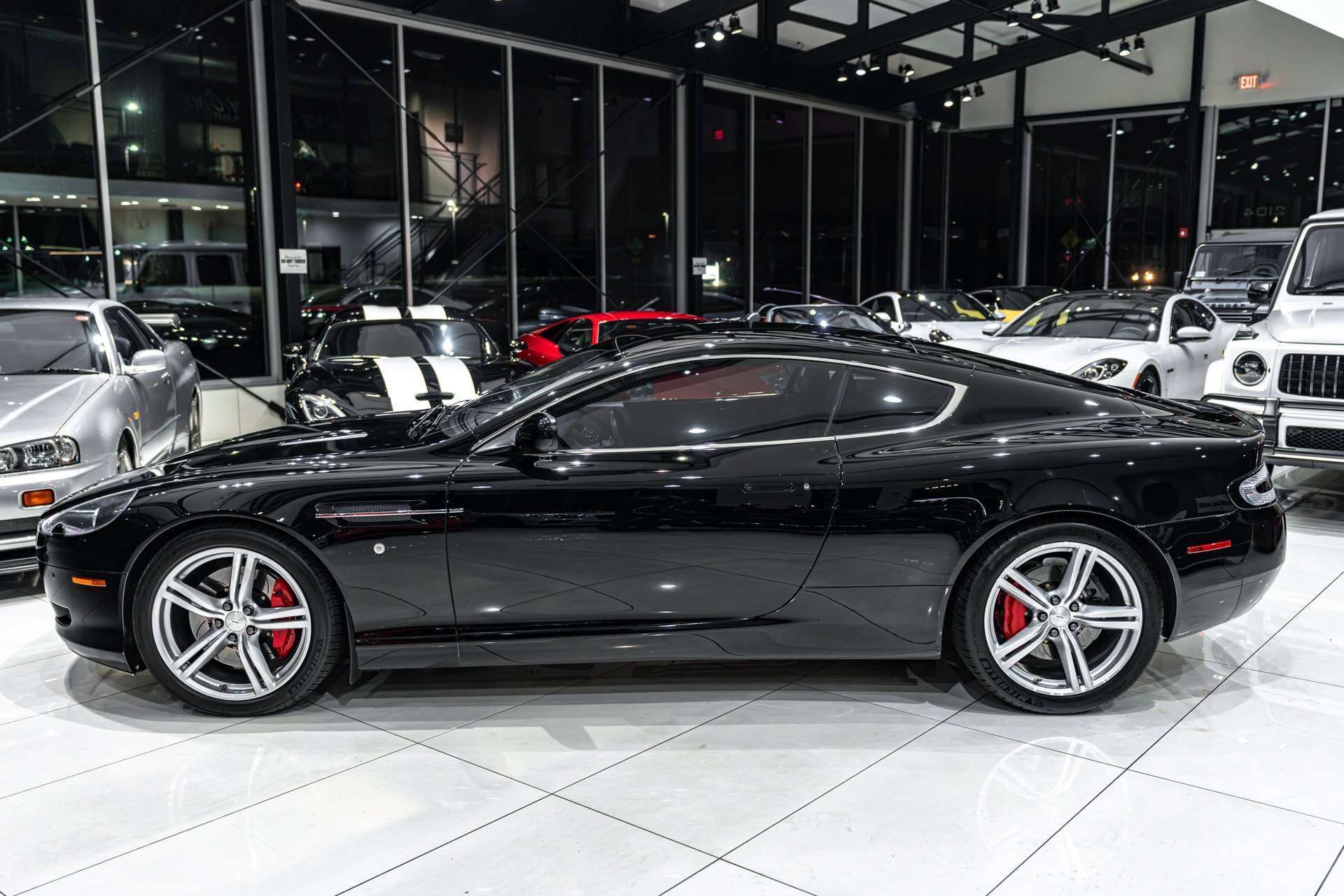 Used 2008 Aston Martin DB9 Coupe image 2