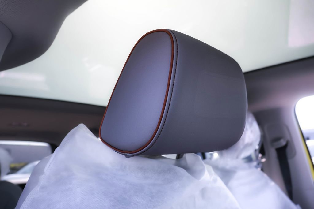 New 2025 Volkswagen ID. Buzz Pro S Plus image 37