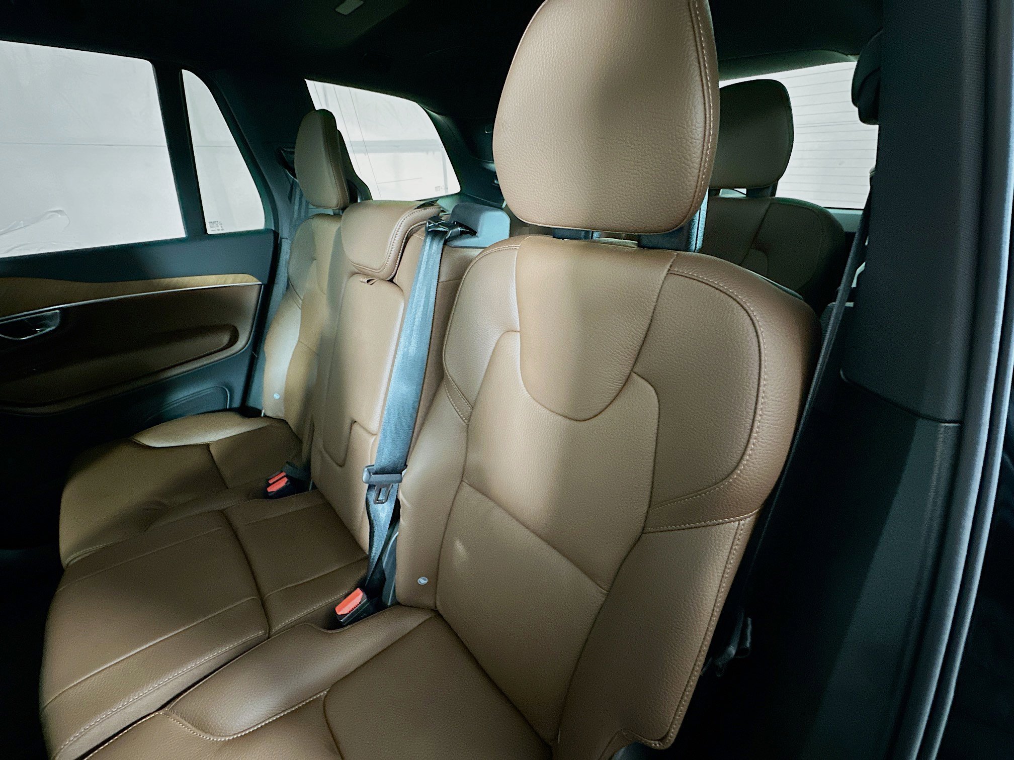 Used 2024 Volvo XC90 B6 Plus w/ Protection Package Premier image 25