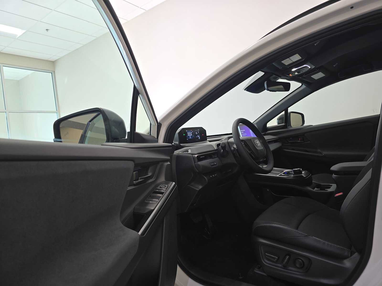 New 2027 Toyota C-HR w/ ALL Weather Mat Package (TMS) AWD/4WD image 20