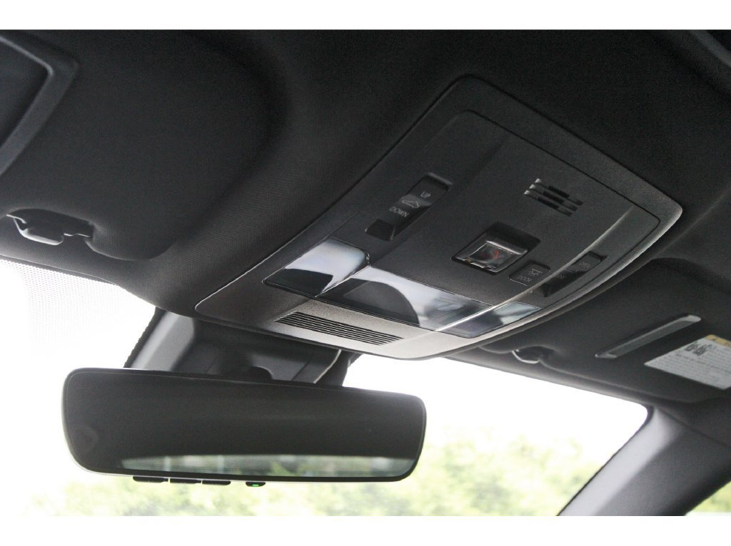 Used 2024 Lexus IS 300 w/ Comfort Package RWD image 26