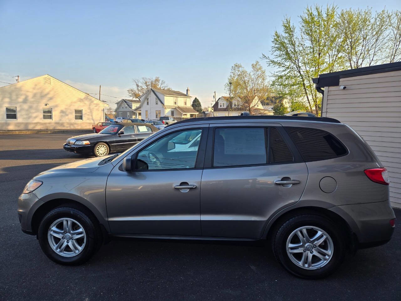 Used 2012 Hyundai Santa Fe GLS image 9