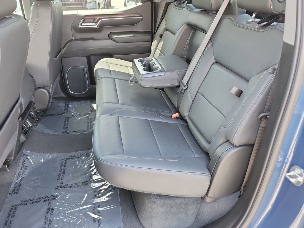 Used 2024 GMC Sierra 1500 SLT image 23