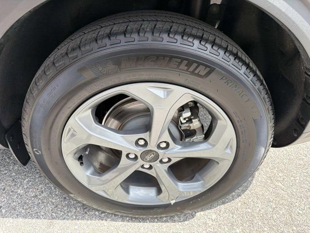 Used 2025 Ford Escape ST-Line AWD/4WD image 32