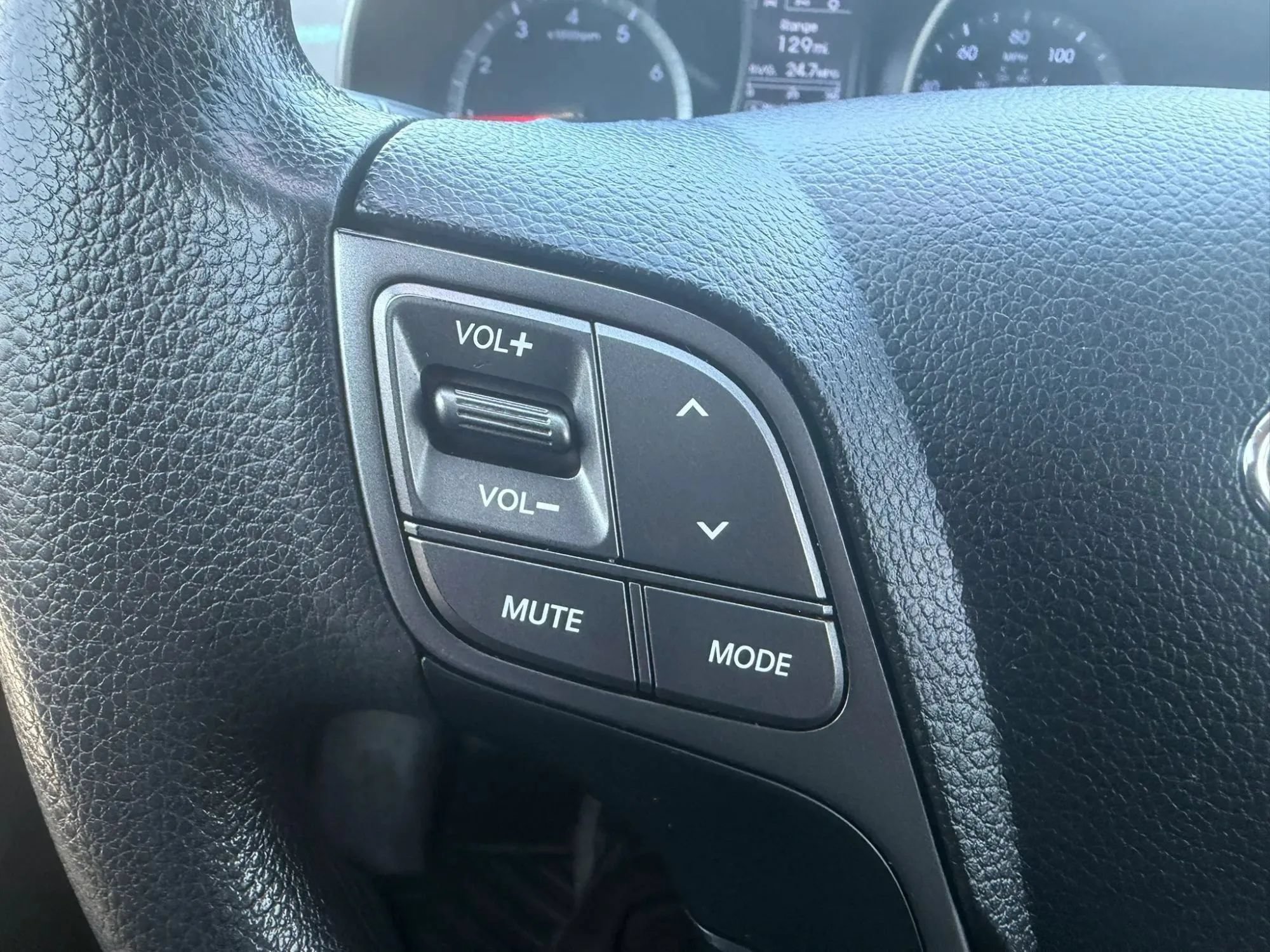 Used 2014 Hyundai Santa Fe Sport AWD/4WD image 13