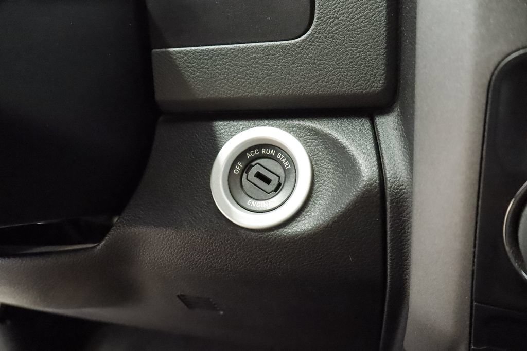 Certified 2019 RAM 1500 Express w/ Express Value Package AWD/4WD image 29