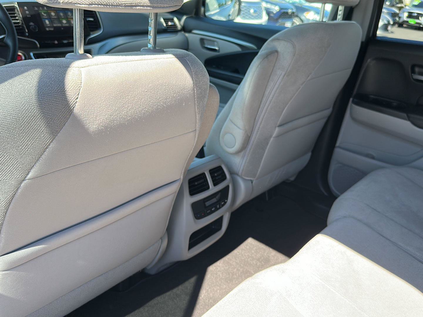 Used 2019 Honda Pilot EX image 14