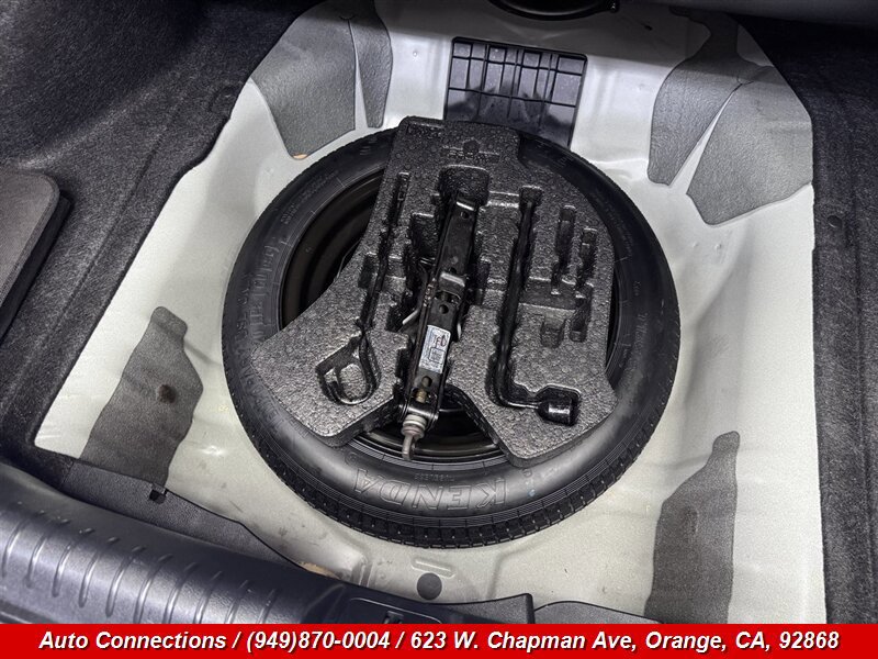 Used 2013 Honda Civic EX-L image 24