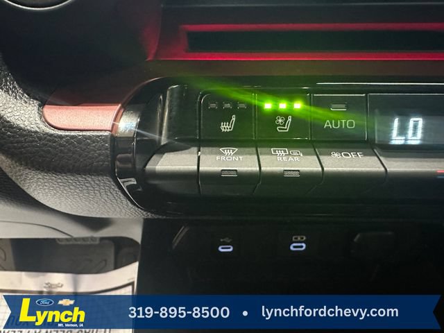 Used 2023 Toyota Prius Prime Premium FWD image 14