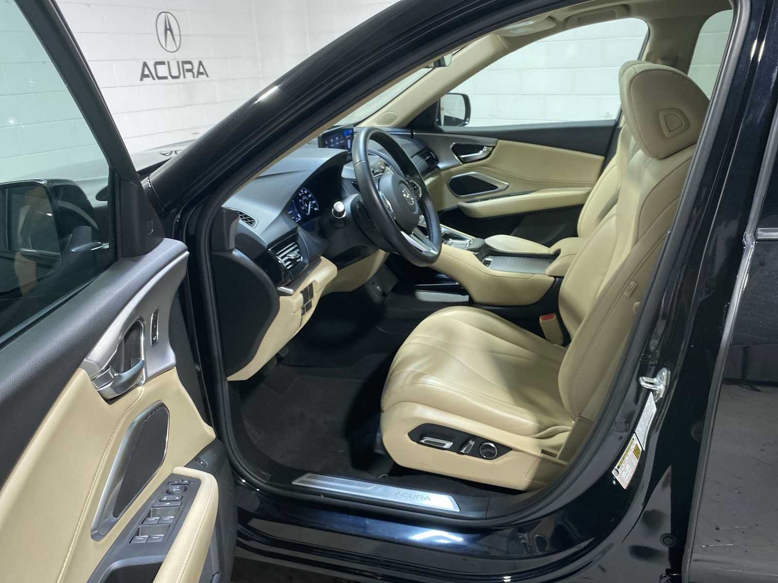Used 2023 Acura RDX AWD video 2