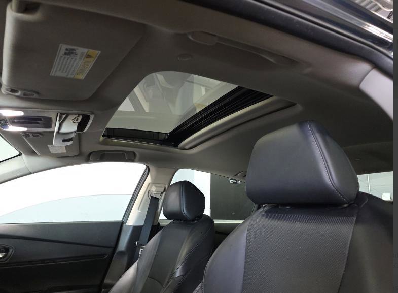 Used 2023 Honda Accord EX-L image 11