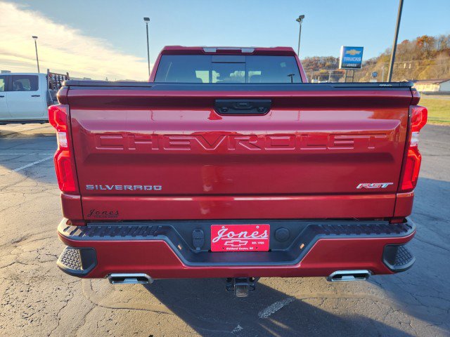 Used 2025 Chevrolet Silverado 1500 RST image 4