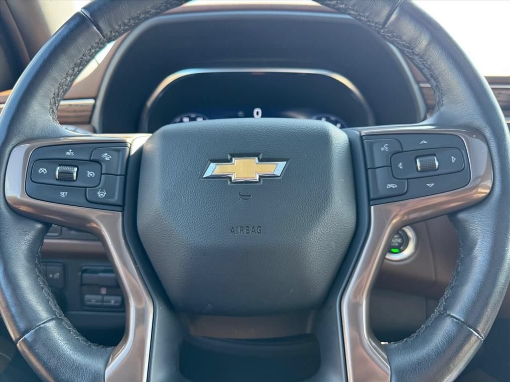 Used 2024 Chevrolet Suburban High Country w/ Advanced Technology Package AWD/4WD image 21