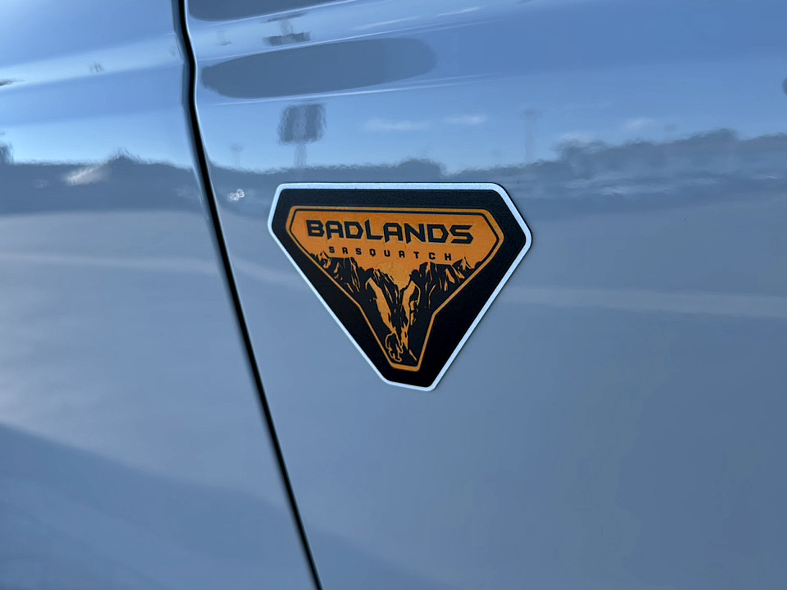 New 2026 Ford Bronco Badlands w/ Wildtrak Package AWD/4WD image 4