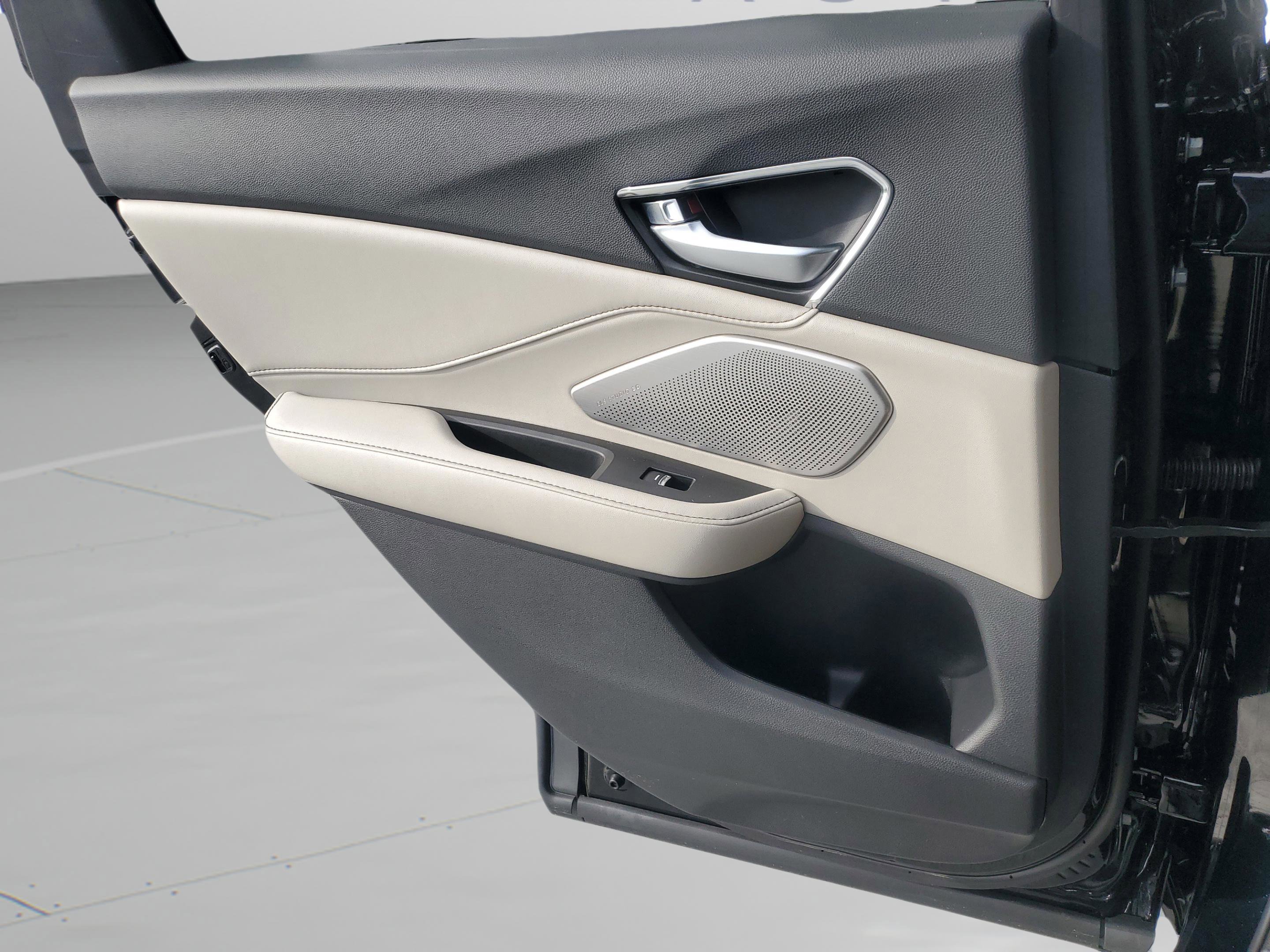 New 2026 Acura RDX SH-AWD w/ Advance Package image 16