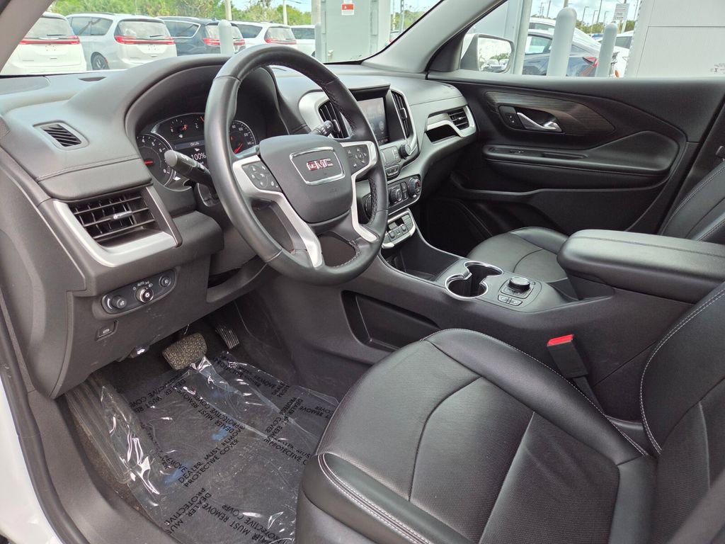 Used 2024 GMC Terrain SLT image 23