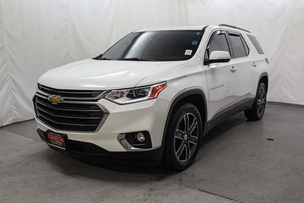 Used 2019 Chevrolet Traverse LT w/ LT Premium Package AWD/4WD image 5
