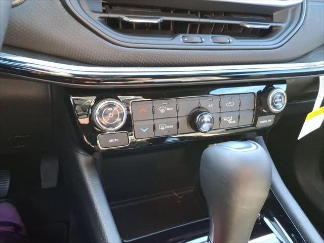 New 2026 Jeep Compass Latitude image 42